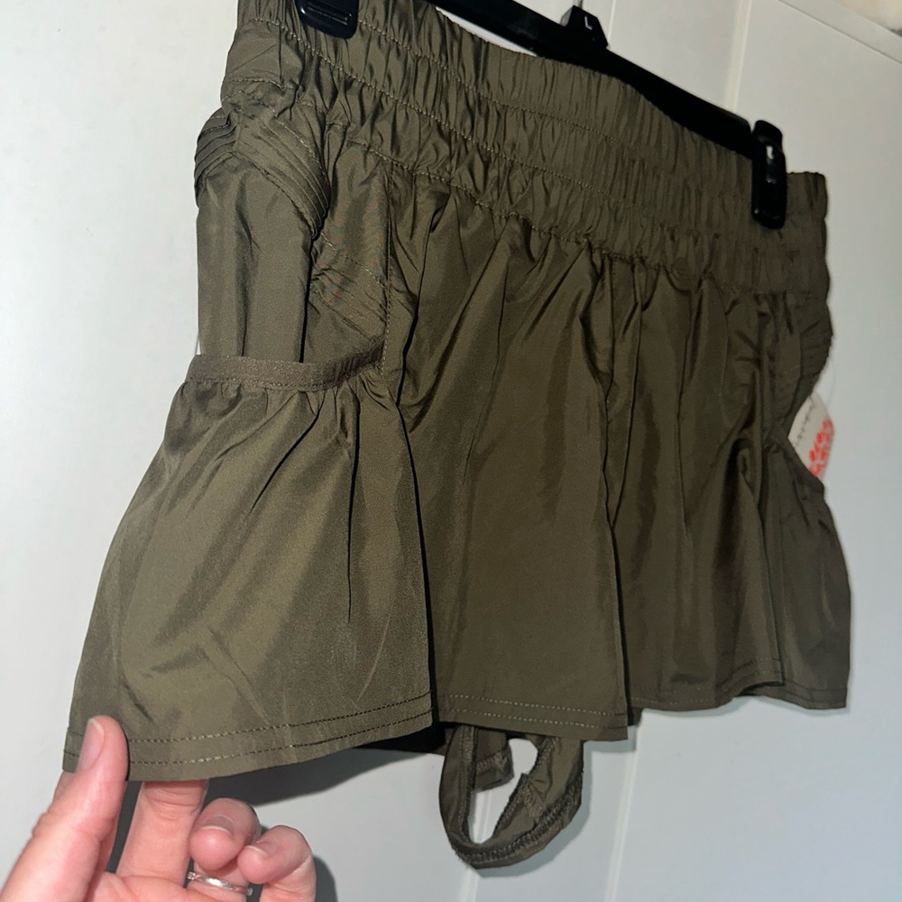 NWT Free People Movement Get Your Flirt On Shorts In Dark Olive - Picture 6 of 8
